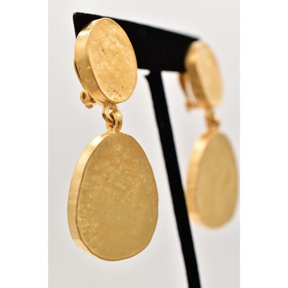 Fernando Originals Vintage Clip Earrings Dangle Brushed Gold Chunky NOS BinA18 - Picture 4 of 12